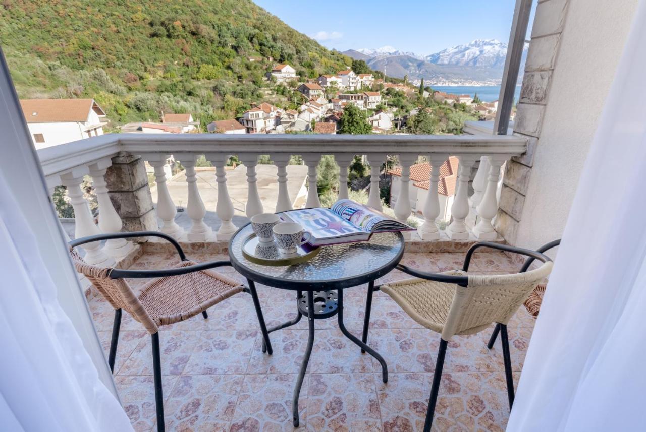 Elegance Duplexes By Monte Aria Herceg Novi Exterior foto